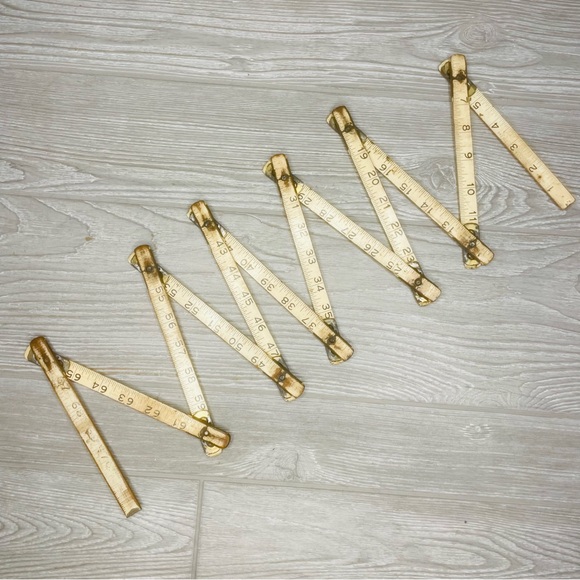 Vintage folding ruler / tape measure vintage construction / crafting tool decor - Picture 4 of 6